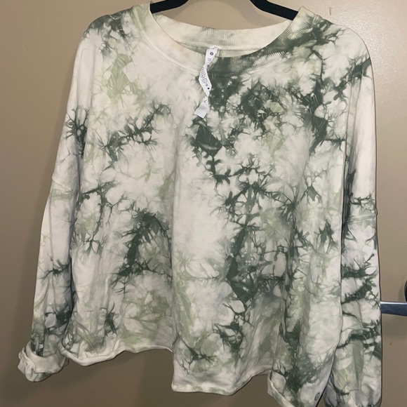 Lulu lemon sweatshirt - Picture 1 of 3